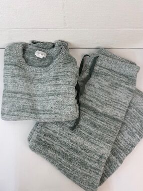 SOFTIES Set Marshmallow Crew Neck Lounge Top & Pants, Small